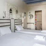 Πανσιόν En Tino 4 3*